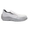 Anti-static footwear. Water resistant upper. 200 joules resistant toe-cap. Shock absorption in the heel region. Hydrocarbons resistant. Men’s width. Women's width (sizes < 39)