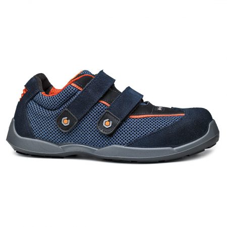 Anti-static footwear. Metal Detector Friendly: Non-Magnetic – Nickel and Ferrous free. 200 joules resistant toe-cap. Puncture resistant sole. Shock absorption in the heel region. Hydrocarbons resistant. Men’s width. Orthopaedic made to measure footbed, complying with european norms DGUV112-191. Slip Resistance Ceramic and Glycerin. PS 3mm